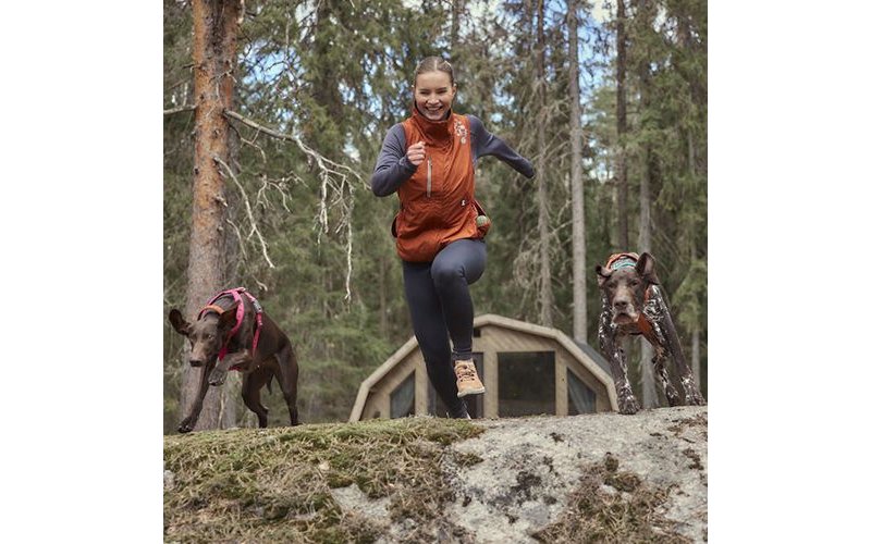 Hurtta Training Vest Eco Cannella giacca da Obedience per il trainer
